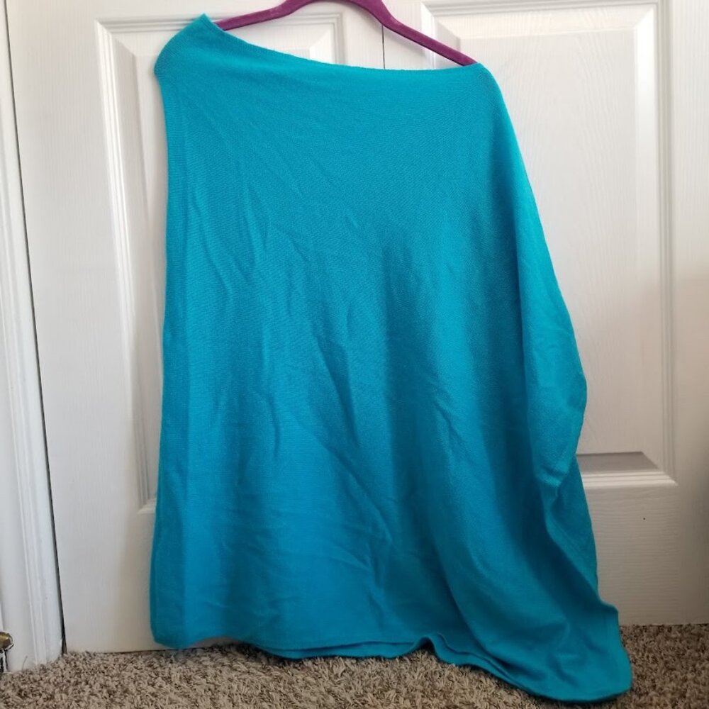 Women's Poncho One Size Blue Cashmere Blend Asymmetrical Handmade in Nepal